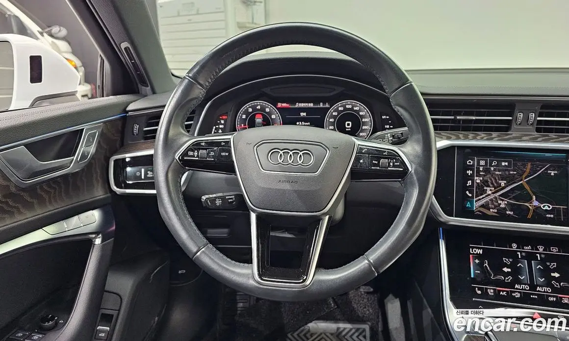 Audi A6 2020 2.0 автомат (гидро), фото 19