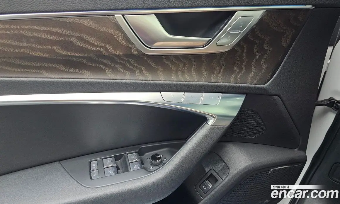 Audi A6 2020 2.0 автомат (гидро), фото 28