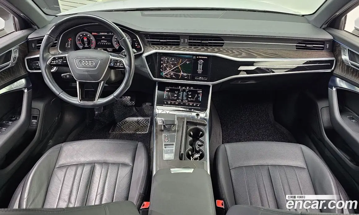 Audi A6 2020 2.0 автомат (гидро), фото 10