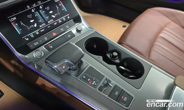 Audi A6 2020 2.0 автомат (гидро), миниатюра 9