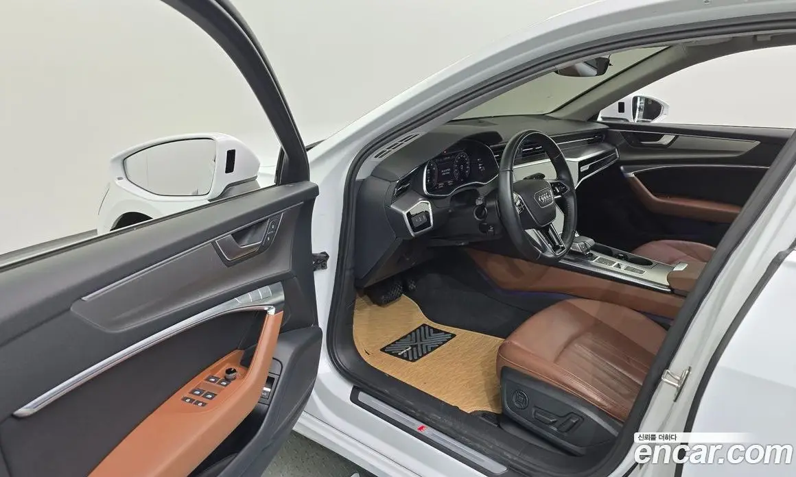 Audi A6 2020 2.0 автомат (гидро), фото 10