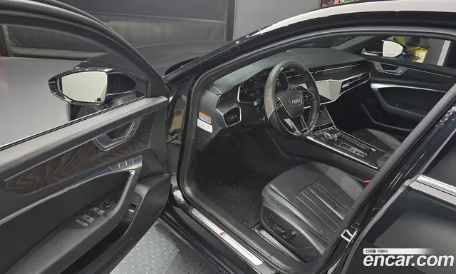Audi A6 2021 2.0 автомат (гидро), миниатюра 10