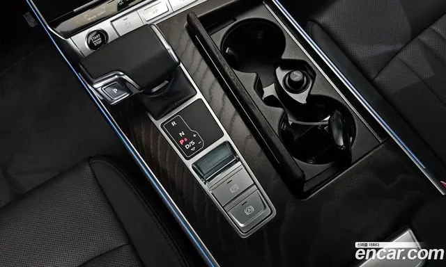 Audi A6 2023 2.0 автомат (гидро), миниатюра 11