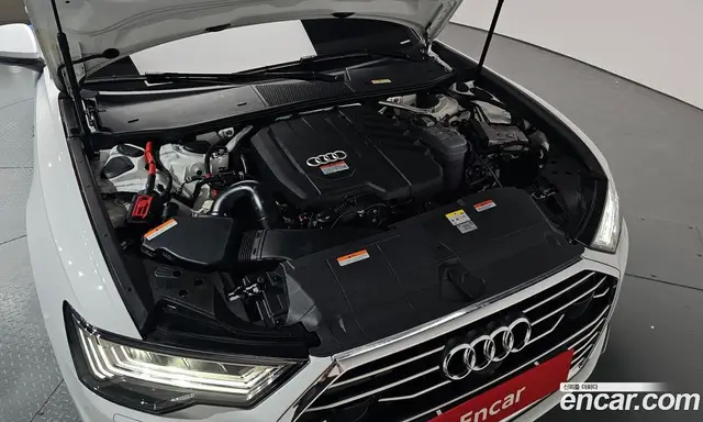 Audi A6 2023 2.0 автомат (гидро), миниатюра 5