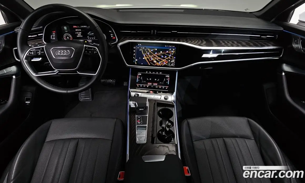 Audi A6 2023 2.0 автомат (гидро), фото 9