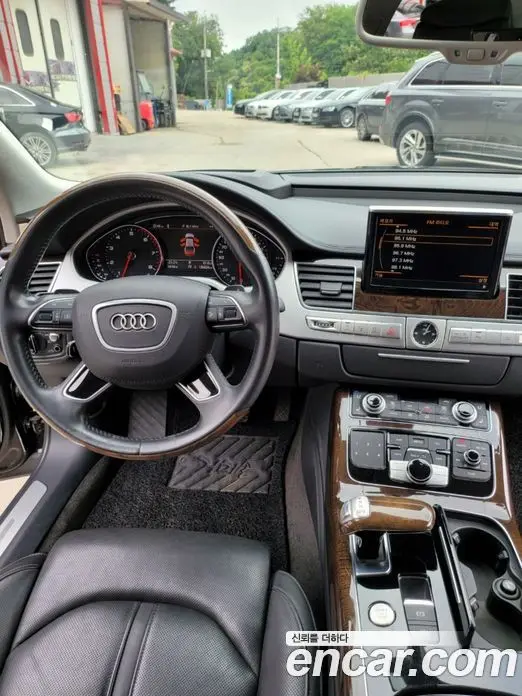Audi A8 2014 4.0 автомат (гидро), фото 13 Audi A8 2014 4.0 автомат (гидро), фото 13