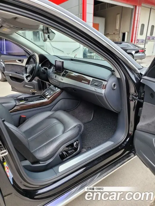 Audi A8 2014 4.0 автомат (гидро), фото 10 Audi A8 2014 4.0 автомат (гидро), фото 10