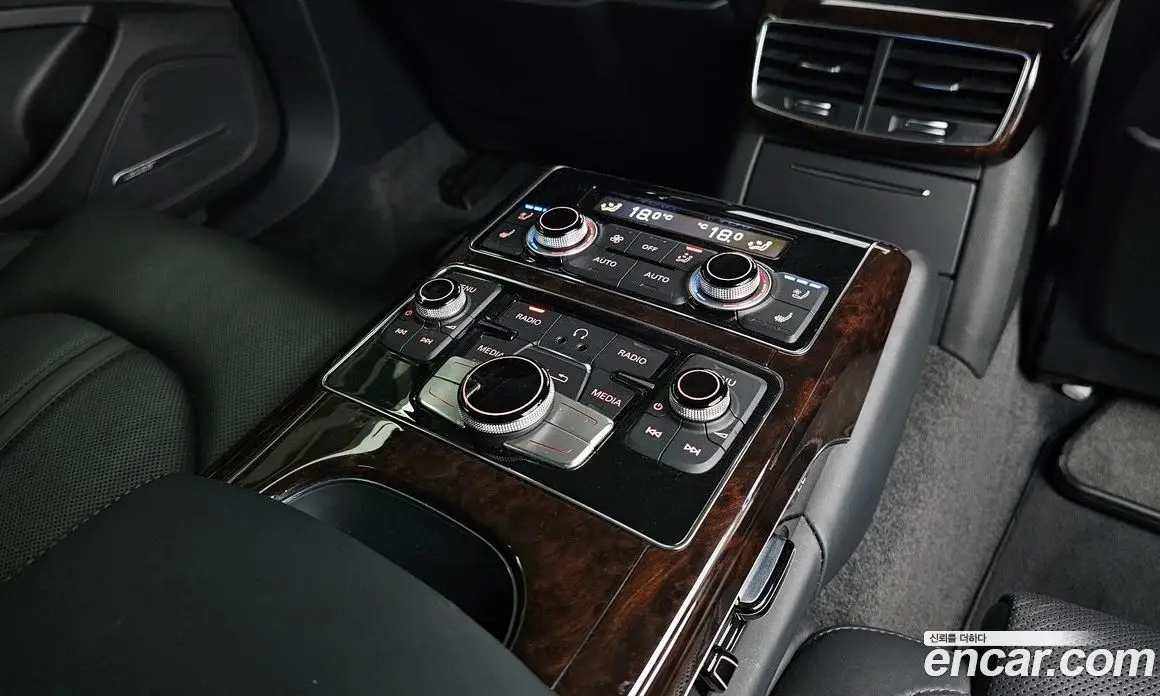 Audi A8 2015 3.0 автомат (гидро), фото 19
