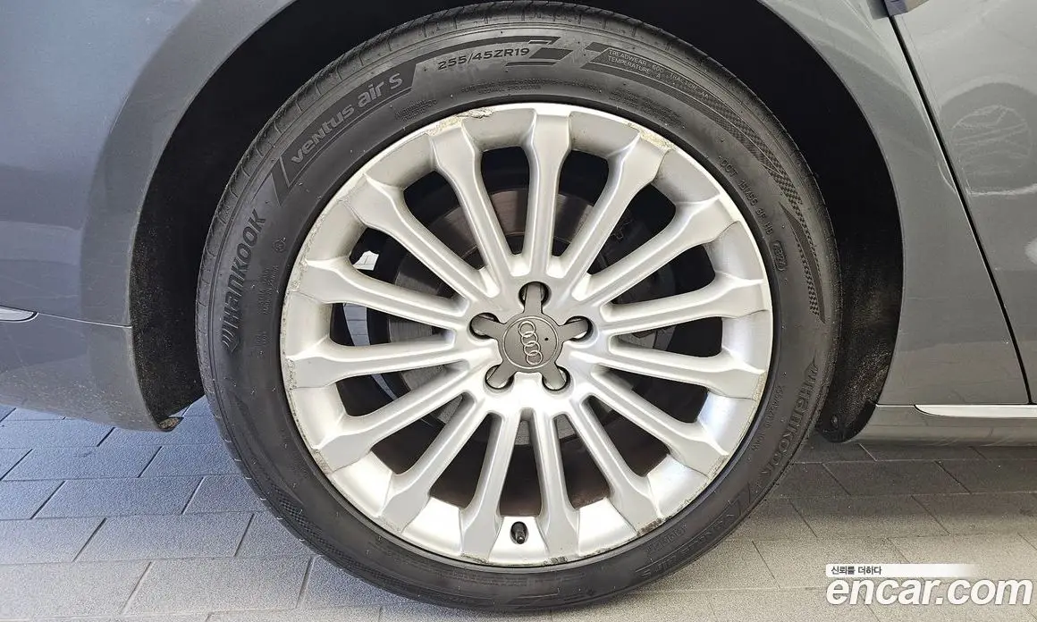 Audi A8 2015 3.0 автомат (гидро), фото 5