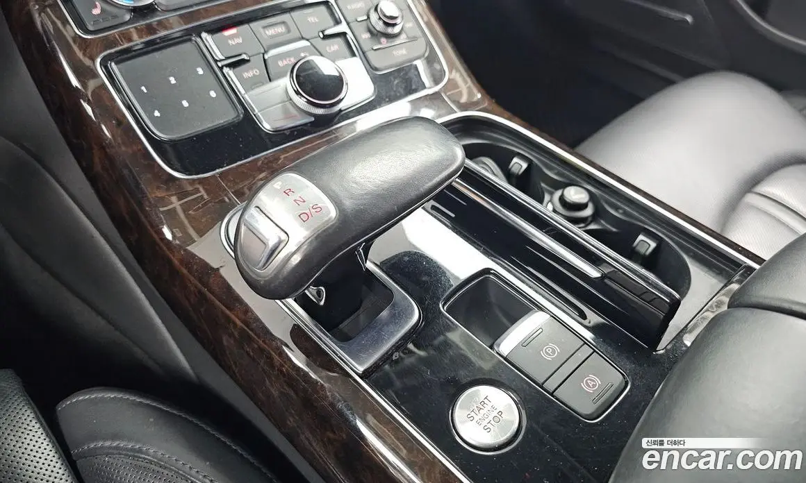 Audi A8 2015 3.0 автомат (гидро), фото 9