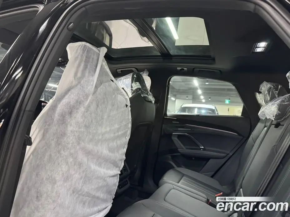 Audi Q5 2025 2.0 автомат (гидро), фото 13