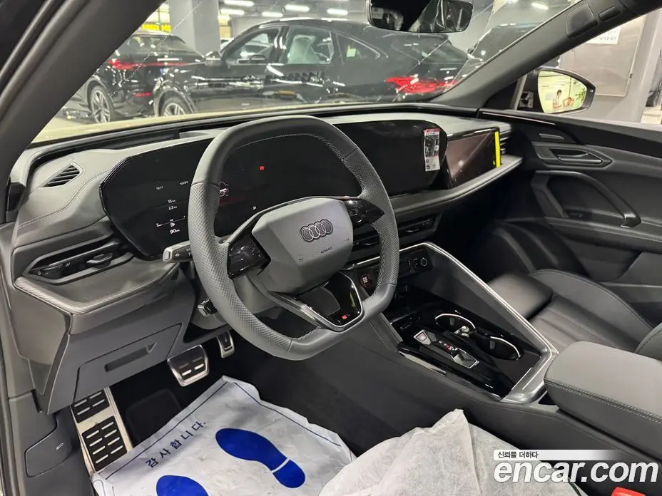 Audi Q5 2025 2.0 автомат (гидро), фото 4