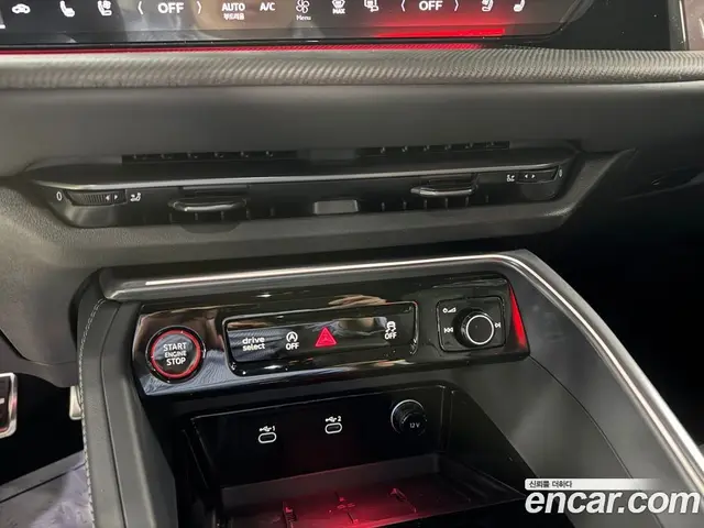 Audi Q5 2025 2.0 автомат (гидро), миниатюра 9
