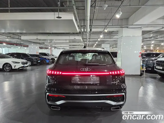 Audi Q5 2025 2.0 автомат (гидро), миниатюра 3