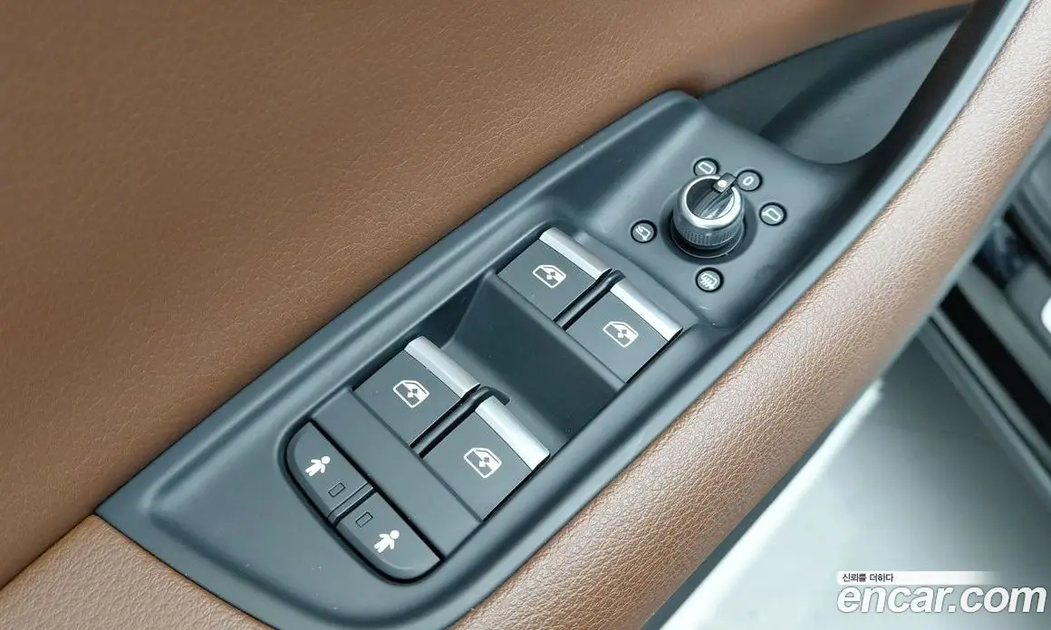 Audi Q7 2019 2.0 автомат (гидро), фото 12