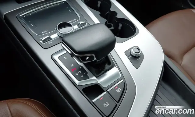 Audi Q7 2019 2.0 автомат (гидро), миниатюра 9