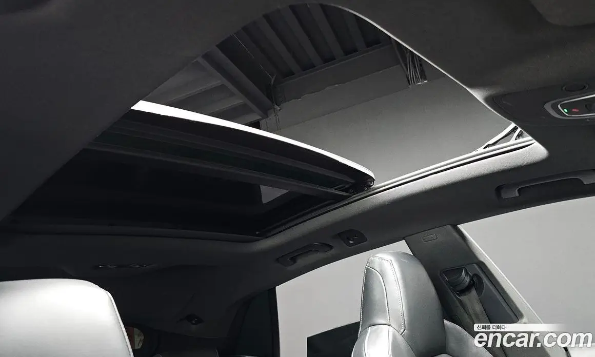 Audi Q8 2022 3.0 автомат (гидро), фото 19
