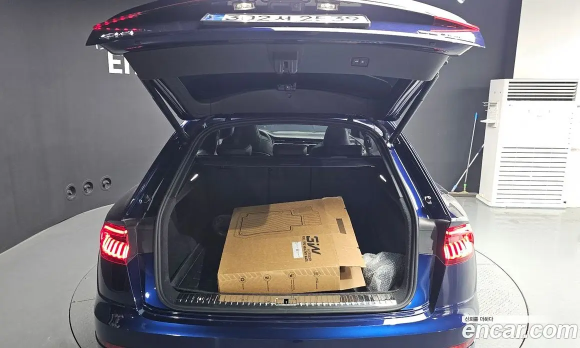 Audi Q8 2022 3.0 автомат (гидро), фото 20