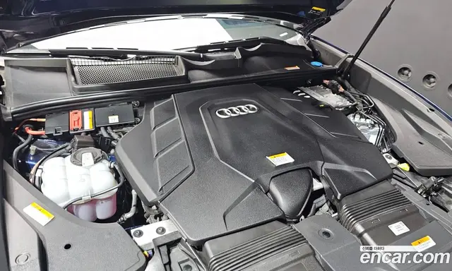 Audi Q8 2022 3.0 автомат (гидро), миниатюра 6
