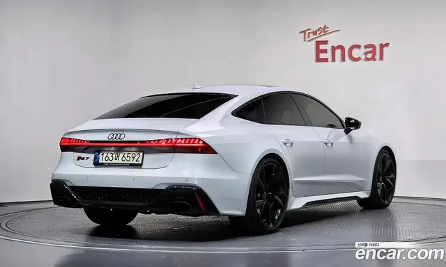 Audi RS7 2021 4.0 автомат (гидро), миниатюра 2
