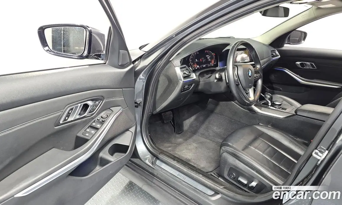 BMW 3 серия 2019 2.0 автомат (гидро), фото 13