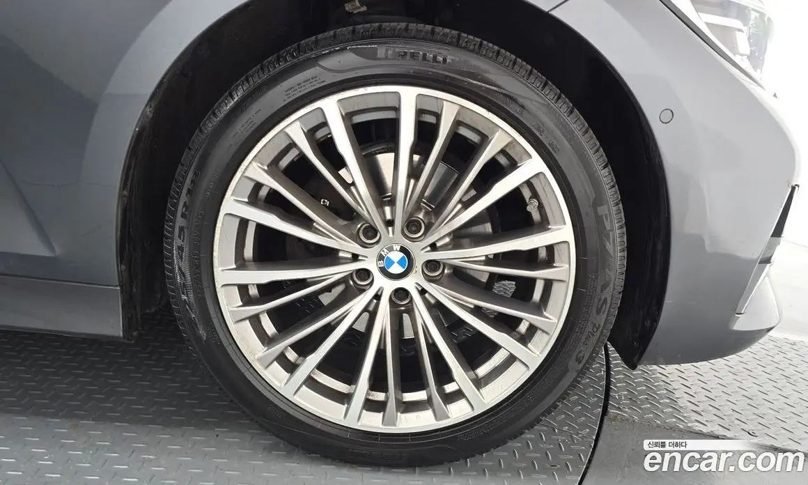 BMW 3 серия 2019 2.0 автомат (гидро), фото 7
