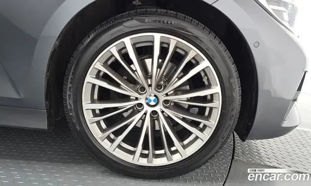 BMW 3 серия 2019 2.0 автомат (гидро), миниатюра 7