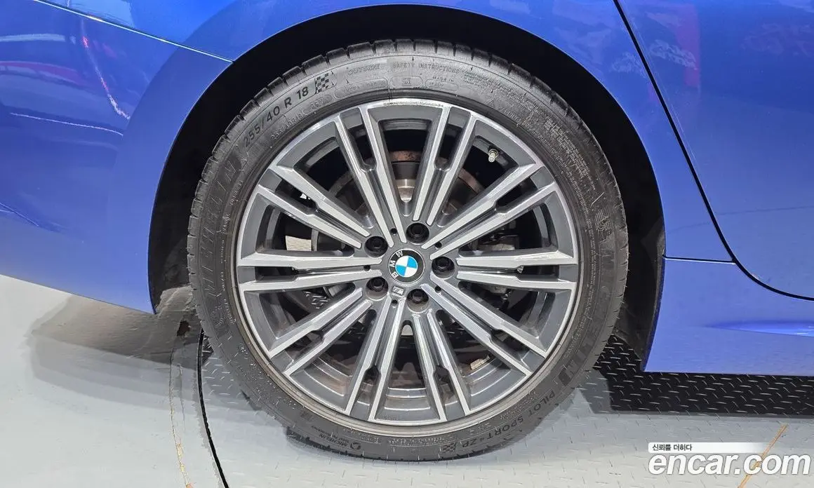 BMW 3 серия 2021 2.0 автомат (гидро), фото 5