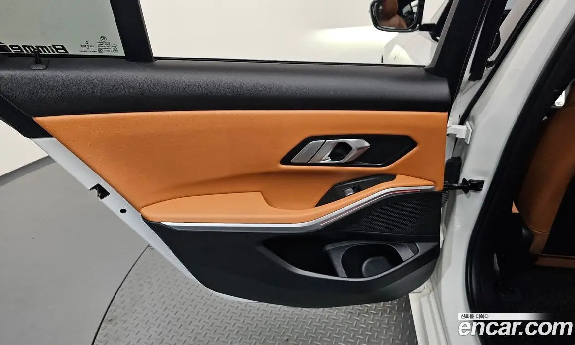 BMW 3 серия 2023 2.0 автомат (гидро), фото 15