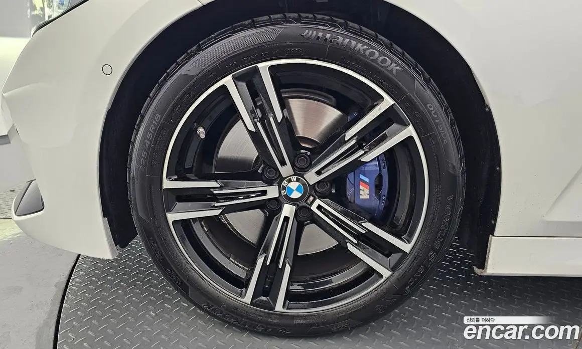BMW 3 серия 2023 2.0 автомат (гидро), фото 5