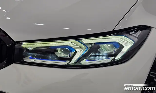 BMW 3 серия 2023 2.0 автомат (гидро), миниатюра 8