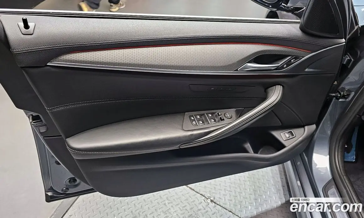 BMW 5 серия 2019 2.0 автомат (гидро), фото 14