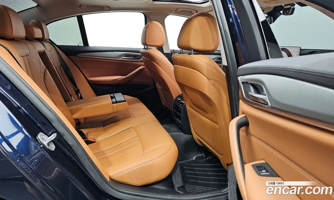BMW 5 серия 2019 2.0 автомат (гидро), фото 17
