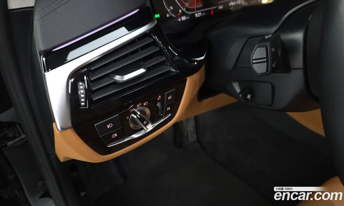 BMW 5 серия 2020 2.0 автомат (гидро), фото 28