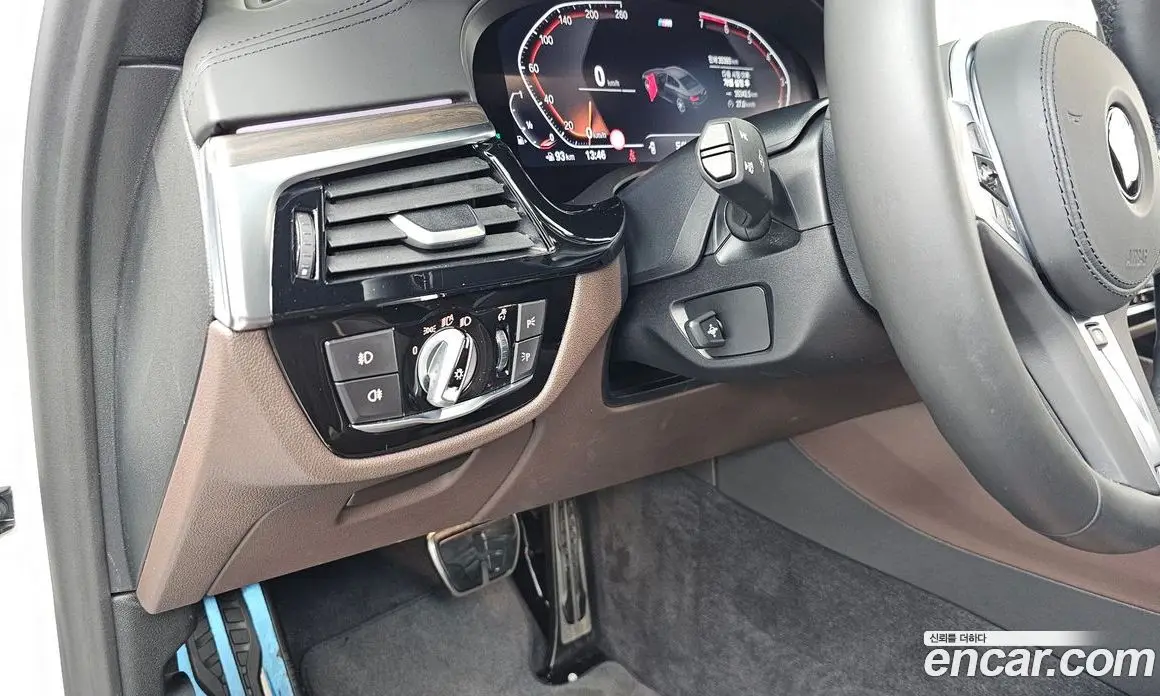 BMW 5 серия 2020 2.0 автомат (гидро), фото 28