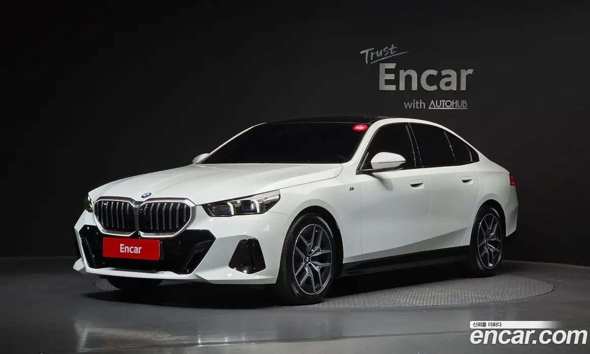 BMW 5 серия 2024 2.0 автомат (гидро), фото 1 BMW 5 серия 2024 2.0 автомат (гидро), фото 1
