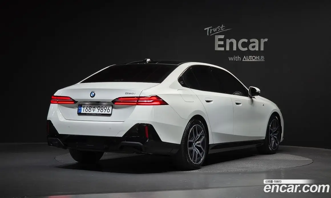 BMW 5 серия 2024 2.0 автомат (гидро), фото 2 BMW 5 серия 2024 2.0 автомат (гидро), фото 2