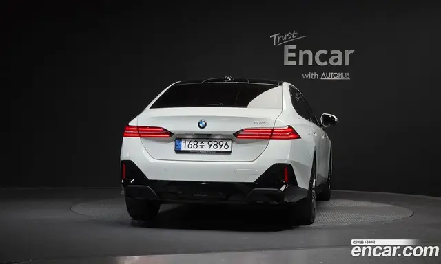 BMW 5 серия 2024 2.0 автомат (гидро), миниатюра 4 BMW 5 серия 2024 2.0 автомат (гидро), миниатюра 4
