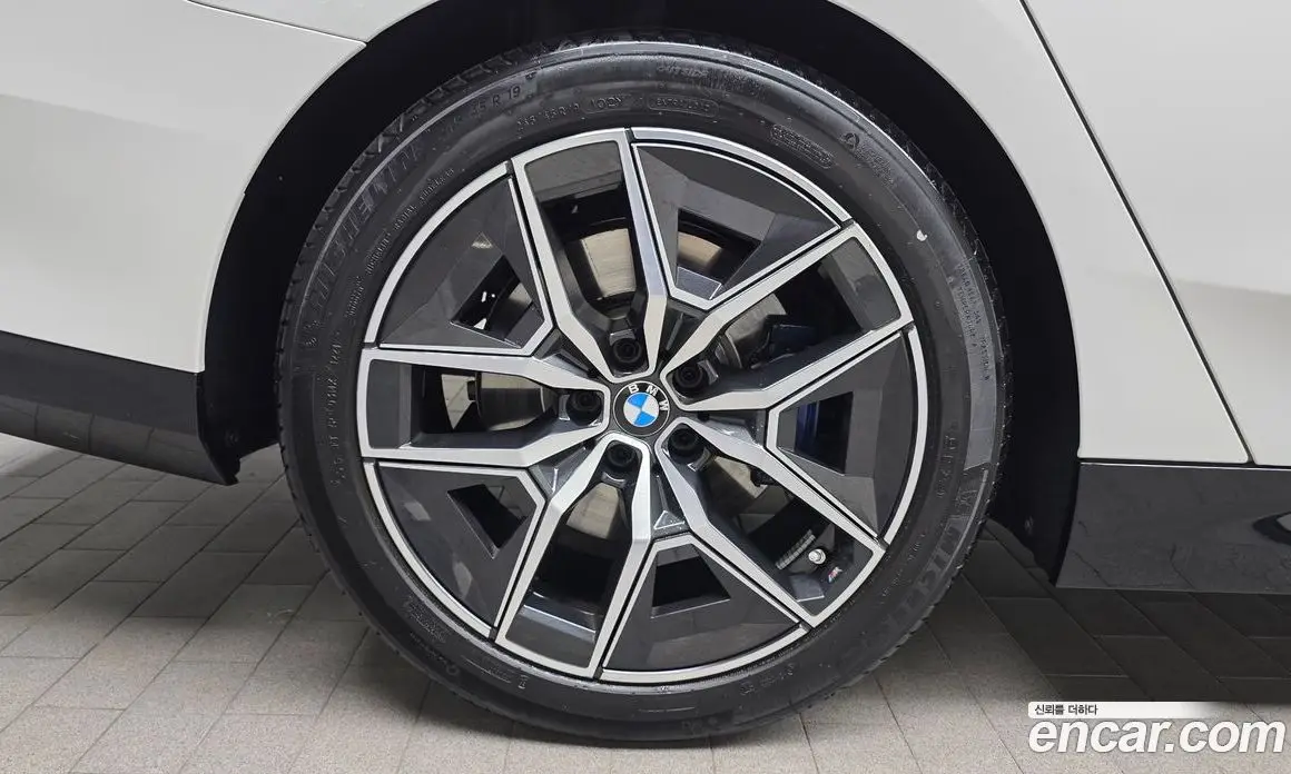 BMW 5 серия 2024 2.0 автомат (гидро), фото 5 BMW 5 серия 2024 2.0 автомат (гидро), фото 5