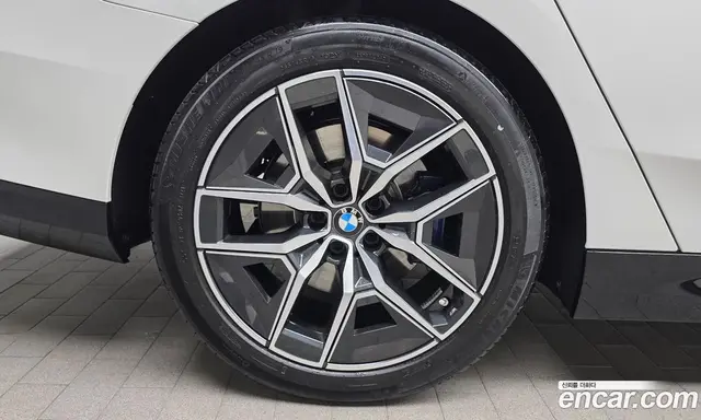 BMW 5 серия 2024 2.0 автомат (гидро), миниатюра 5 BMW 5 серия 2024 2.0 автомат (гидро), миниатюра 5