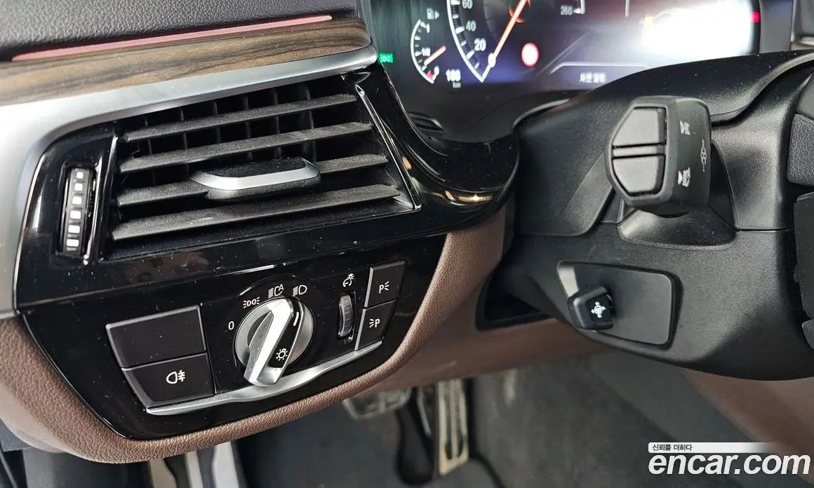 BMW 6 серия 2019 3.0 автомат (гидро), фото 27