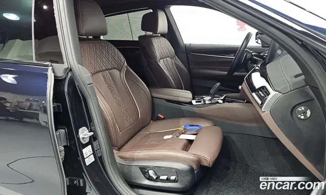 BMW 6 серия 2023 3.0 автомат (гидро), миниатюра 11