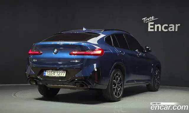 BMW X4 2023 2.0 автомат (гидро), миниатюра 2