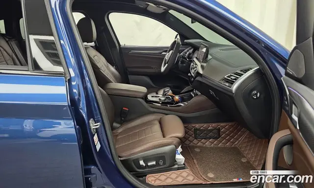 BMW X4 2023 2.0 автомат (гидро), миниатюра 11