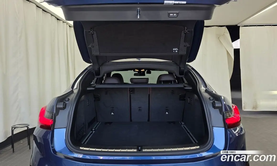 BMW X4 2023 2.0 автомат (гидро), фото 20