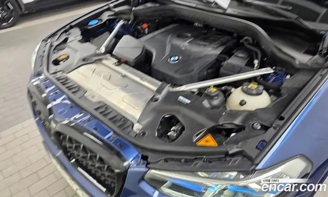 BMW X4 2023 2.0 автомат (гидро), миниатюра 6