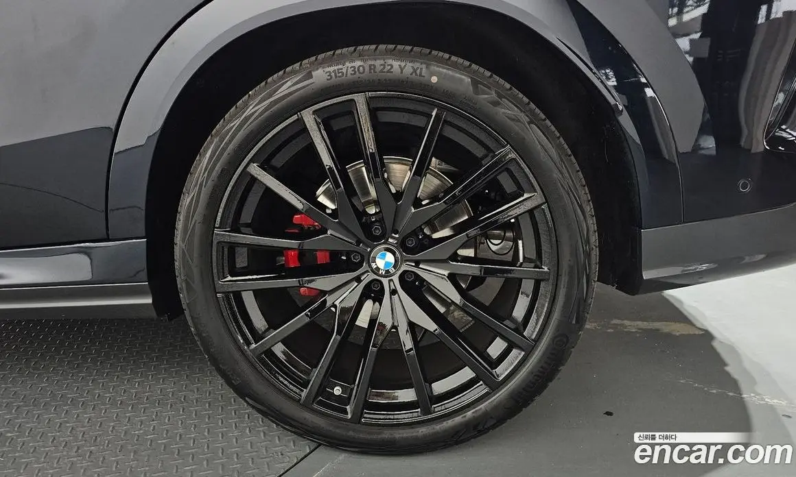 BMW X6 2025 3.0 автомат (гидро), фото 7