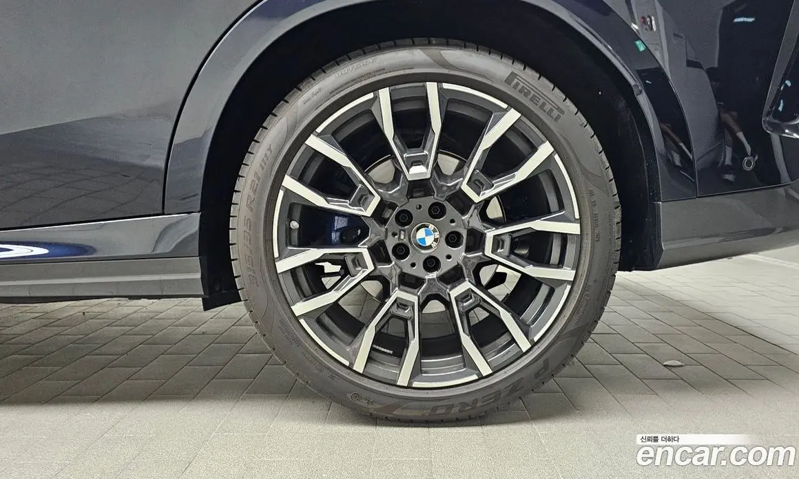 BMW X6 2025 3.0 автомат (гидро), фото 7