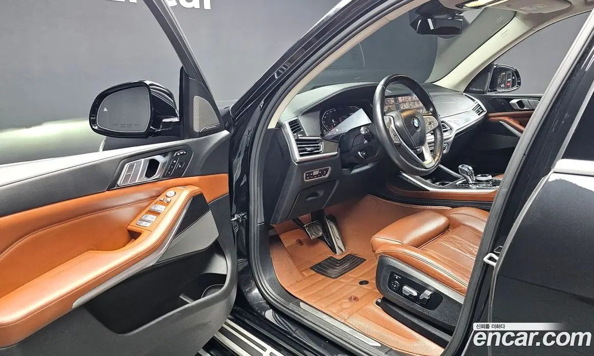 BMW X7 2020 3.0 автомат (гидро), фото 13