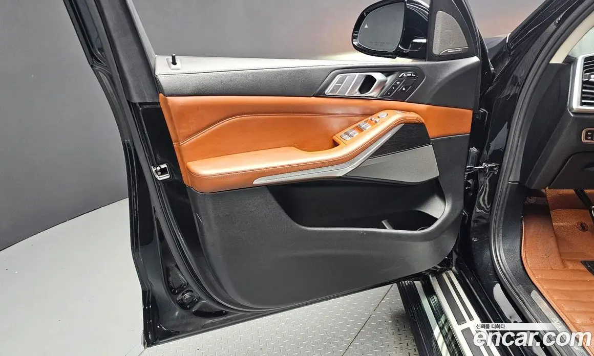 BMW X7 2020 3.0 автомат (гидро), фото 14
